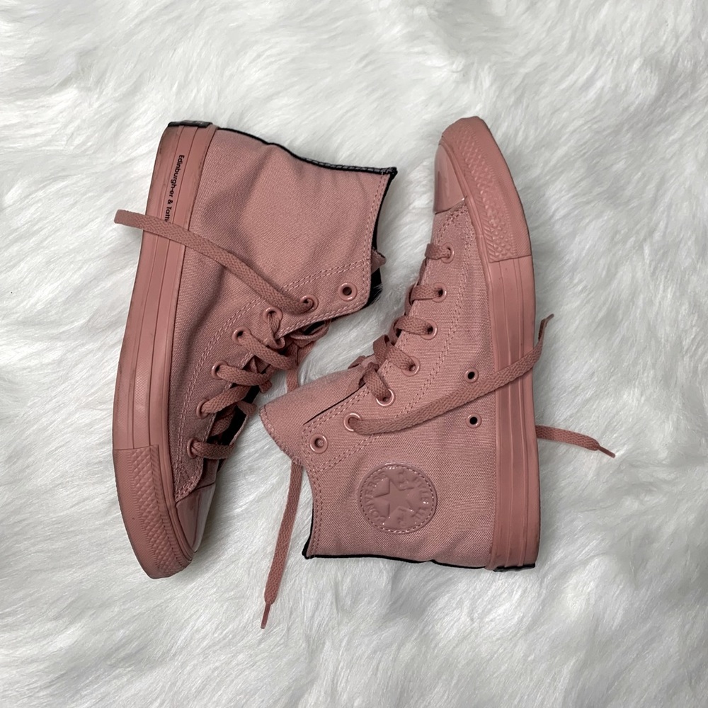 Rust Pink Converse